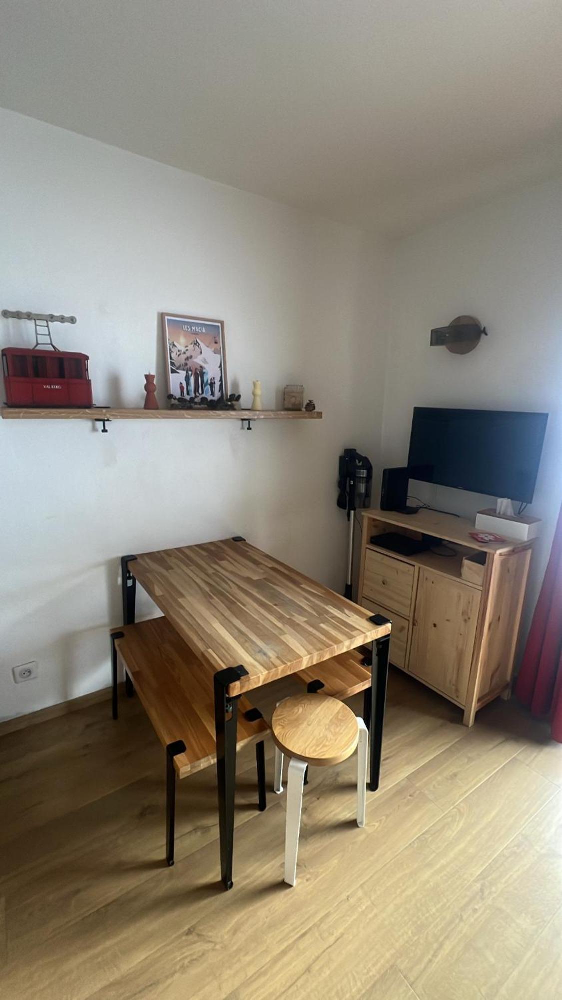 Studio Lumineux Avec Vue Et Acces Sur Les Pistes ! Coup De Coeur Valberg Luaran gambar